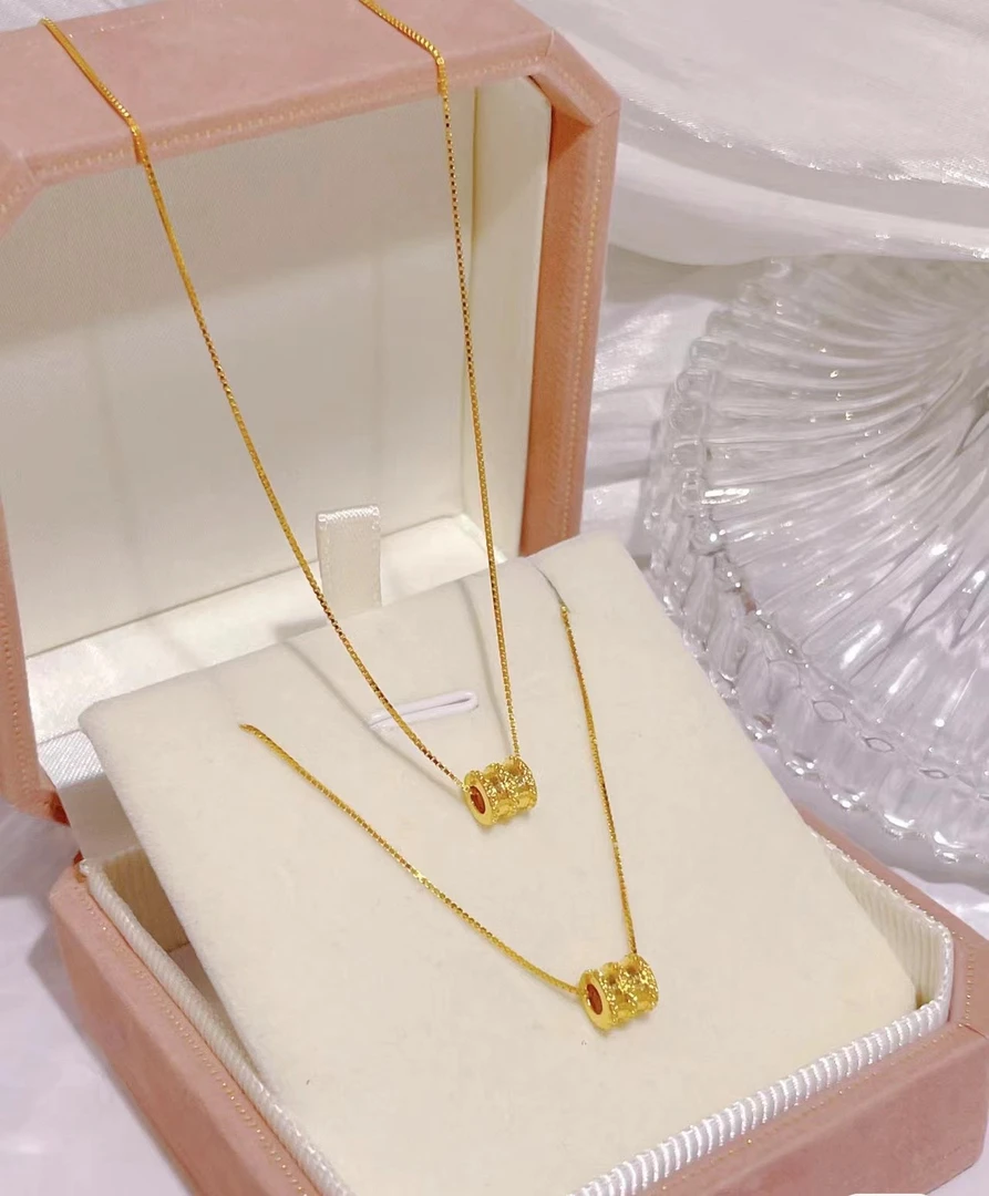Chow Tai Seng/周大生足金小蛮腰项链女生经典流苏小众设计首饰