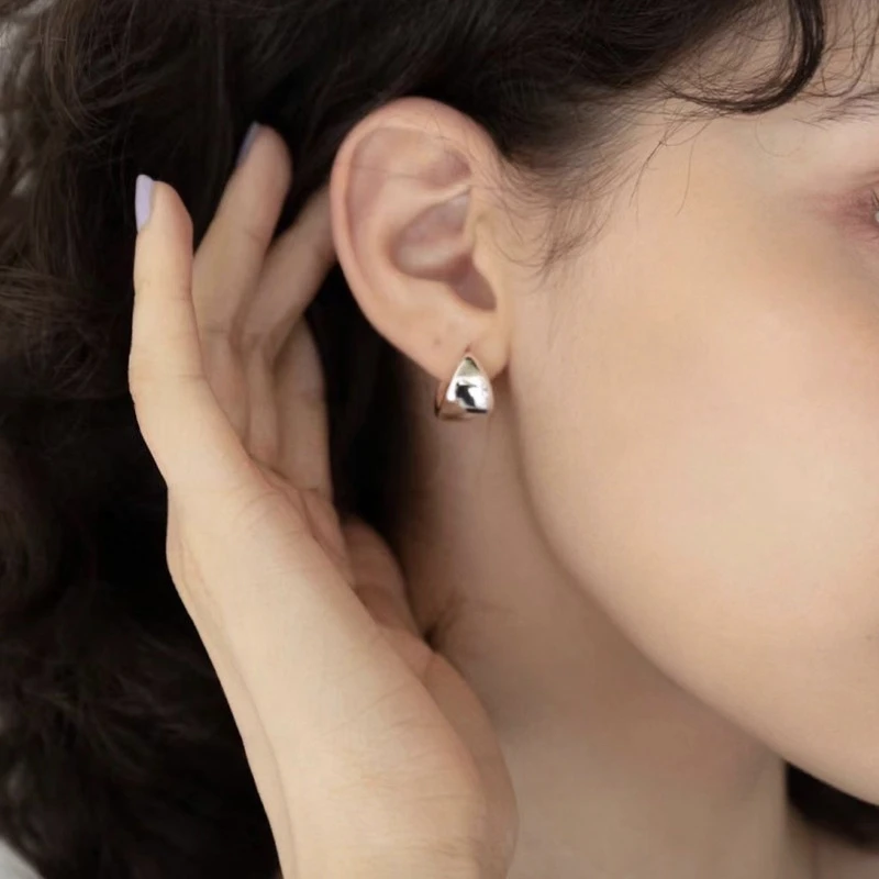铜合金耳饰 小巧几何耳扣三角简约冷淡风时尚气质百搭耳饰E326