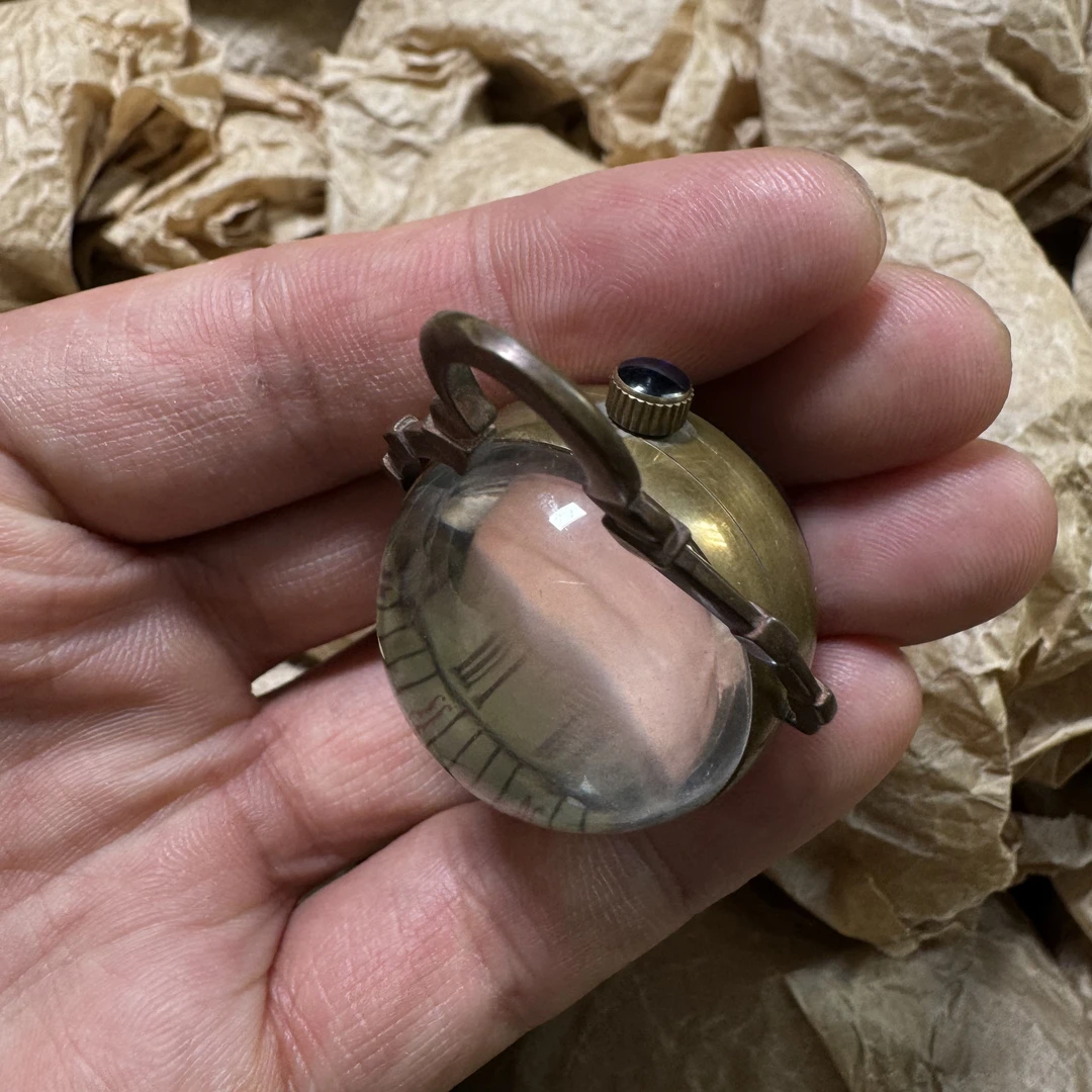 【闪购商品】小圆表一个