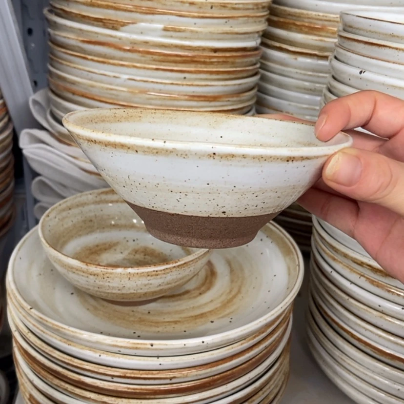 【闪购商品】瓷盘刷文斗笠小碗