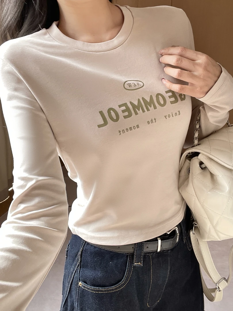 歌幂 内搭女春秋圆领字母印花修身显瘦长袖t恤上衣WPL2332