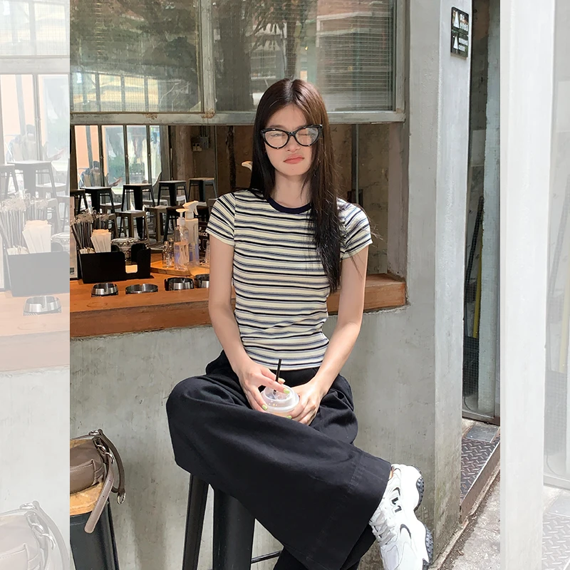 【歌幂】撞色条纹短袖夏季正肩显瘦别致高级设计感小上衣WPL86591