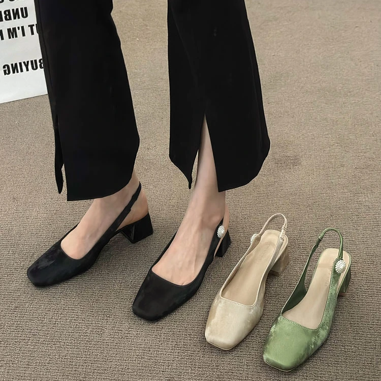 超火包头凉鞋女2024新款夏季配裙子粗跟中跟玛丽珍单鞋裸色高跟鞋