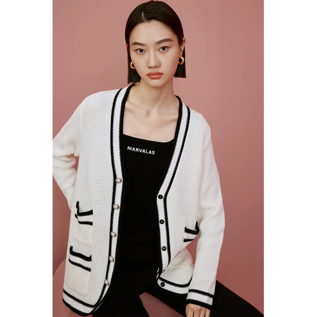 【诗语专属】曼德诗羊毛小香风开衫春黑白经典针织衫M731300754