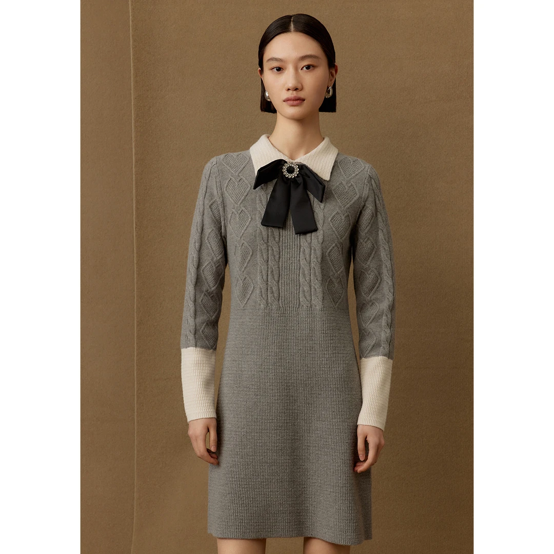 【籽言专属】曼德诗羊毛混纺连衣裙2023冬绞花针织裙MC538310329