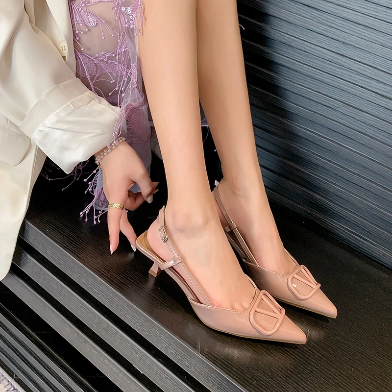 法式小香风包头凉鞋女大码细跟鞋2025新款夏季配裙子后空尖头单鞋