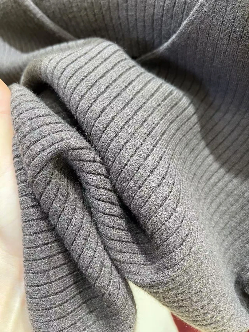 大秀家V领长袖针织衫女秋冬新款修身显瘦打底毛衣上衣