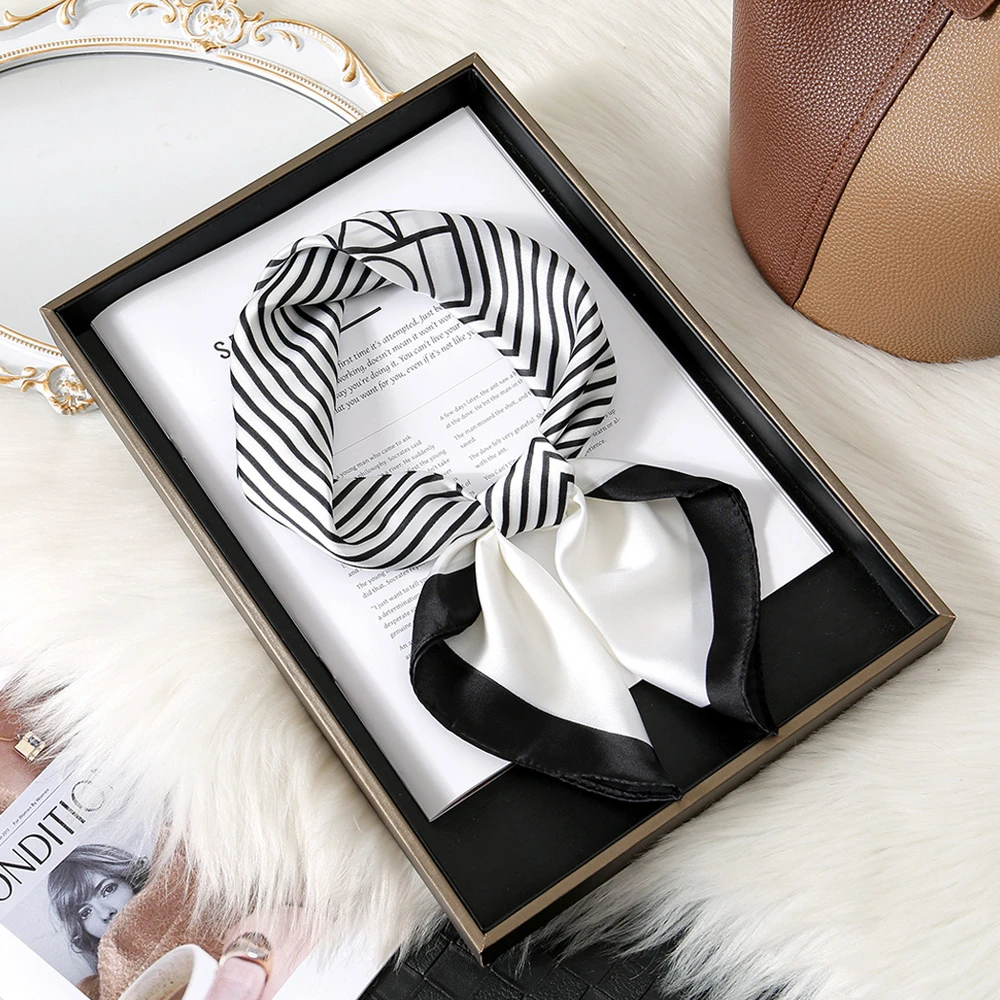 新款黑白条纹百搭70cm方巾丝巾高级感韩版时尚领巾仿真丝绑包丝巾