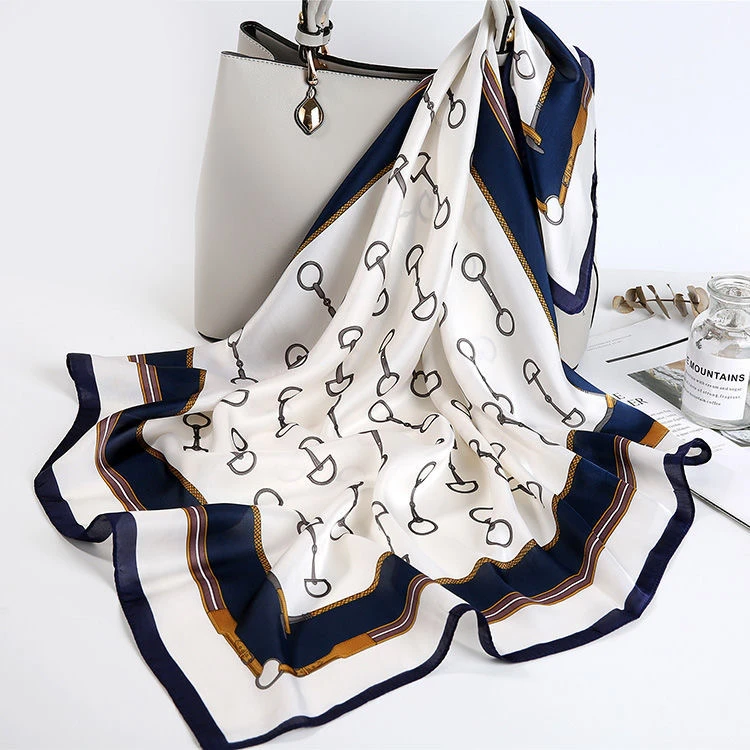 【粉丝专享】70cm韩版小方巾女丝巾春夏薄款防晒围脖护颈绑包大方