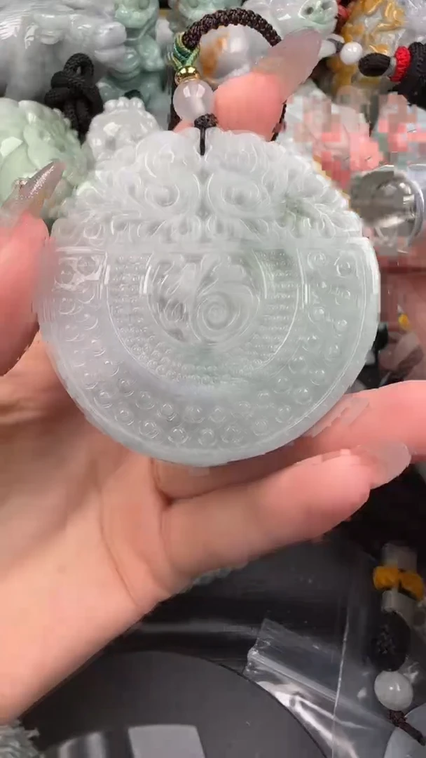 【闪购商品】翡翠挂件未镶嵌福字