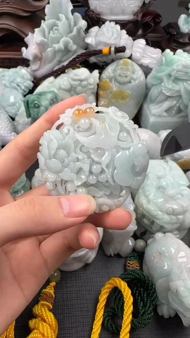 【闪购商品】翡翠挂件未镶嵌双喜临门