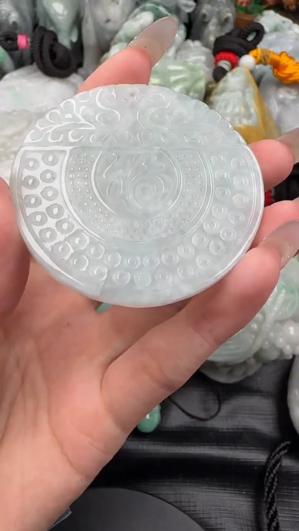 【闪购商品】翡翠挂件未镶嵌福牌