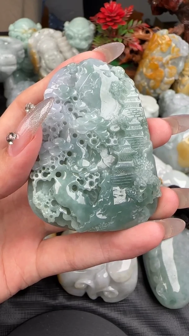 【闪购商品】翡翠挂件未镶嵌山水牌