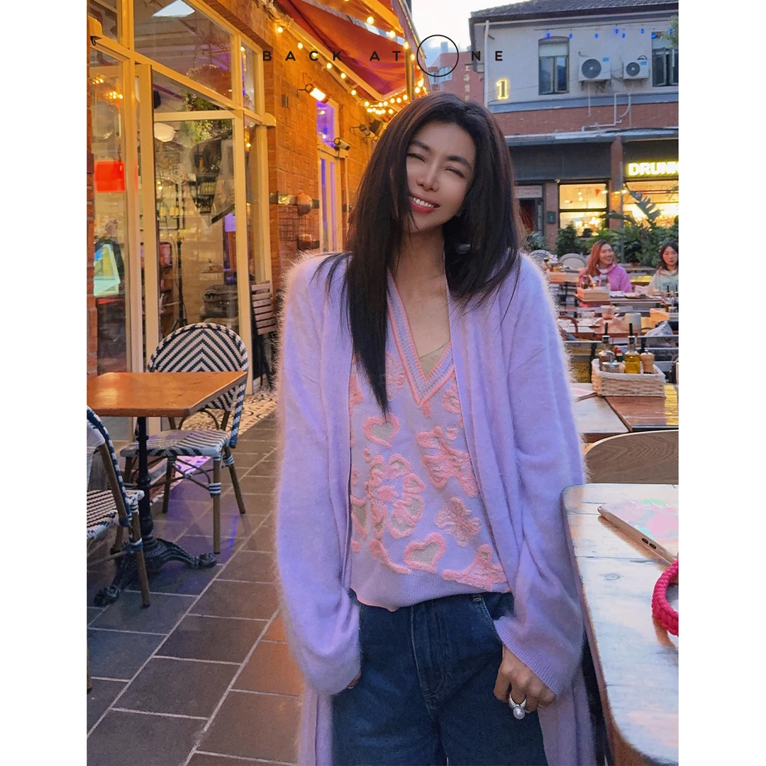 BackAtOne  “心心相印”时尚浪漫撞色V领粉紫色马甲 BEF-1AF158H-K
