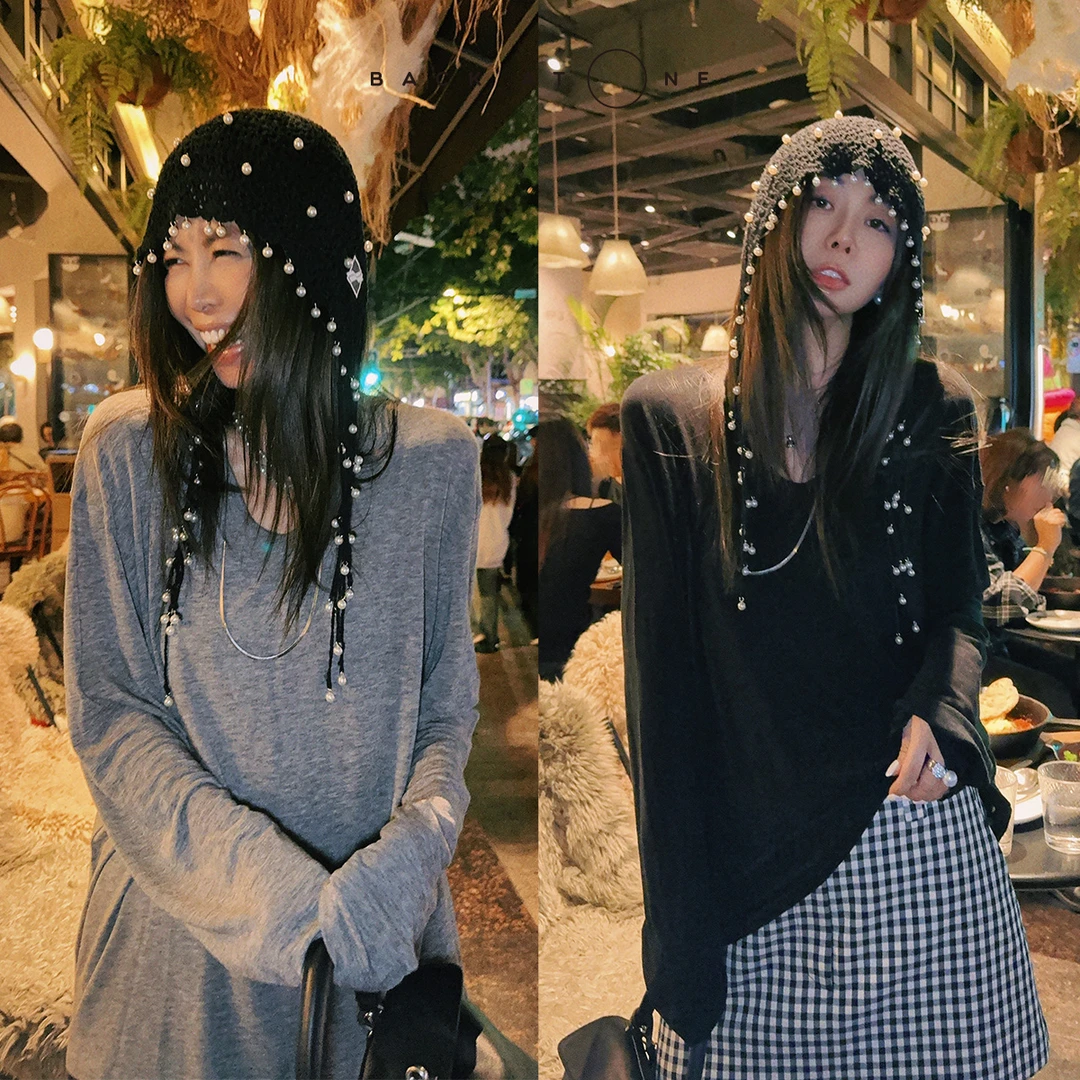 BackAtOne“舒柔常伴”时尚休闲百搭亲肤净版V领上衣 BEF-1BA307K-K