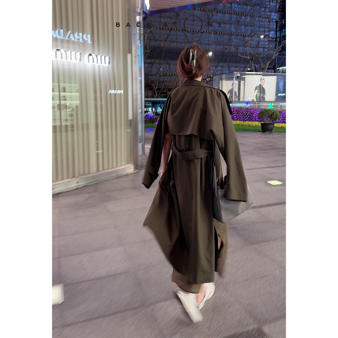 BackAtOne “巴黎街区”立领扣贵奢丝羊毛墨绿色风衣 BES-1BD070D-K