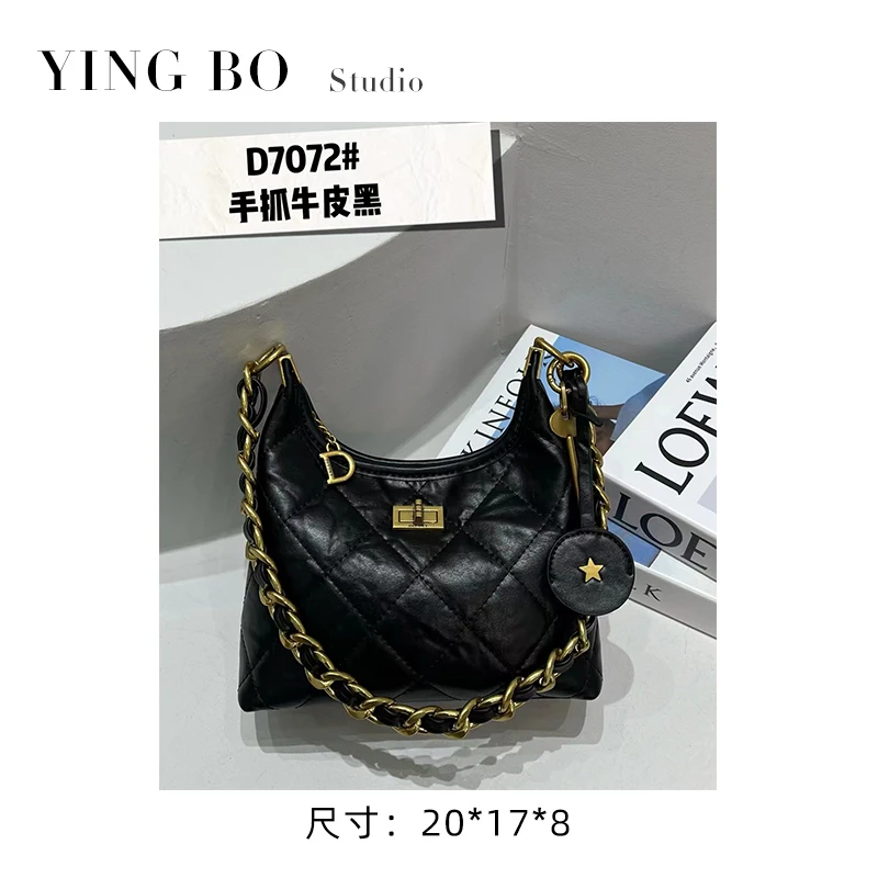 【英柏甄选】ZT-D7072-手抓牛皮黑 然与纯小众设计感单肩百搭女包