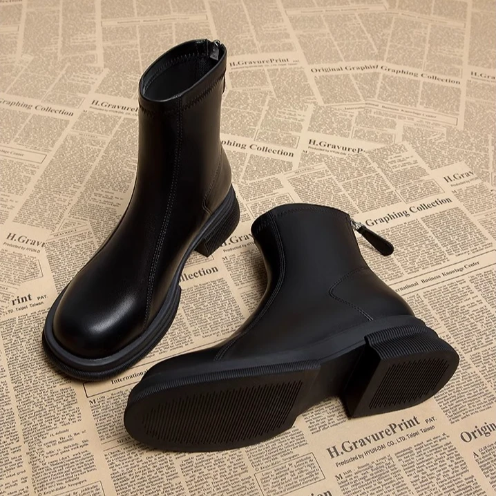 （万达撤柜）靴子女秋冬季2025新款韩系短靴女法式小踝靴超火瘦瘦靴