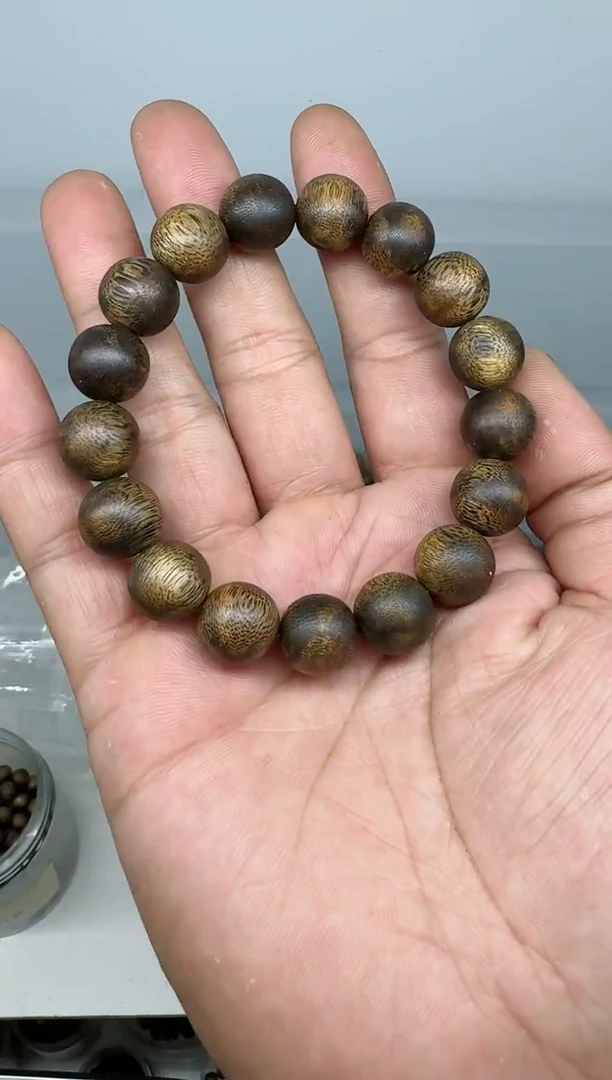 【闪购商品】沉香手串乌身1.3单圈15克