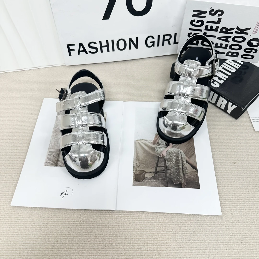 2024新款气质休闲百搭女士凉鞋/JW/327-29