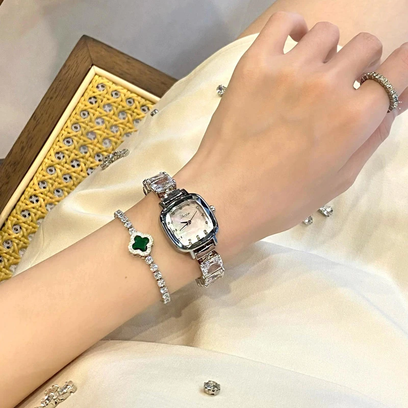 小方糖手表女款高颜值女士进口直播女表高端网红新款小众轻奢时尚