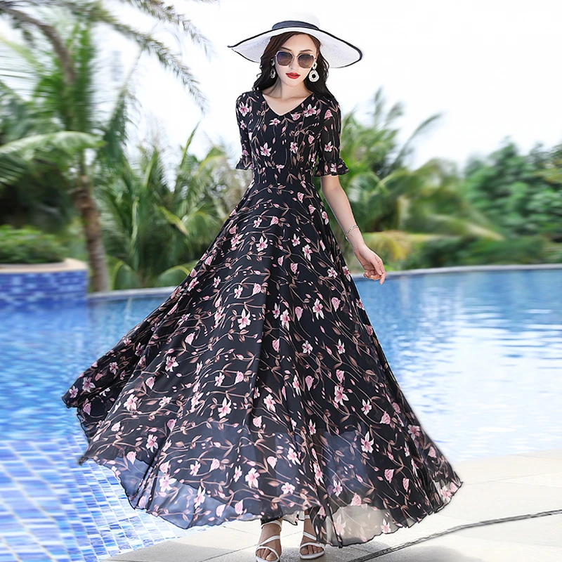 香衣丽华夏季新款五分袖V领印花大摆型连衣裙波西米亚沙滩裙
