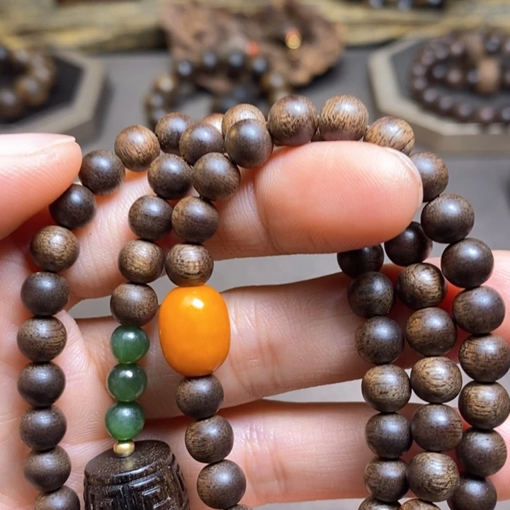 沉香手串越南黑土沉香06➕芽庄白棋楠顶珠沉香木雕
