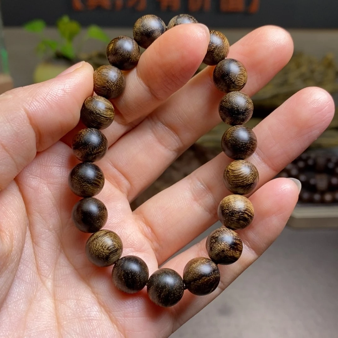 沉香手串芽庄黄棋瘤疤1.0