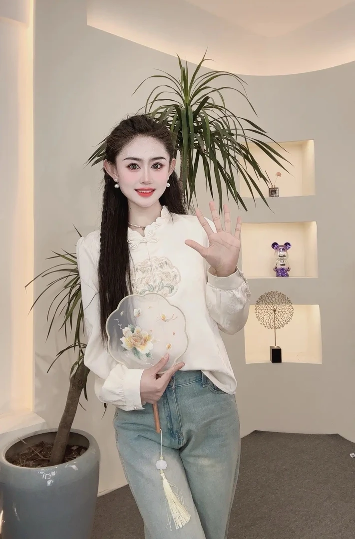 深圳南油新中式重工刺绣盘扣立领长袖衬衣女装小众炸街高级感女装