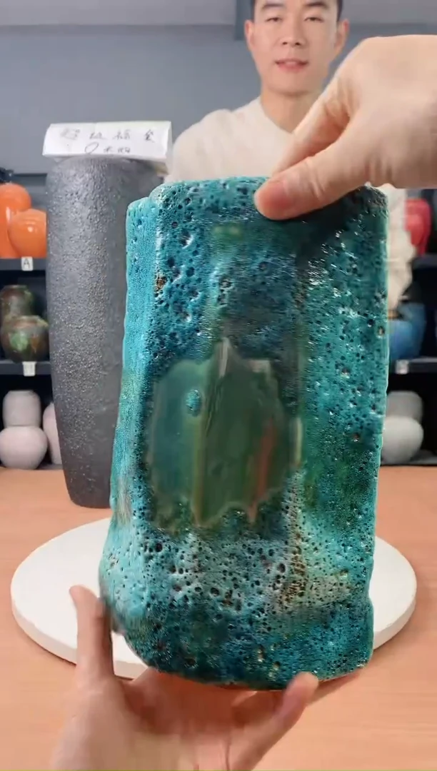 【闪购商品】陶瓷瓶笔筒