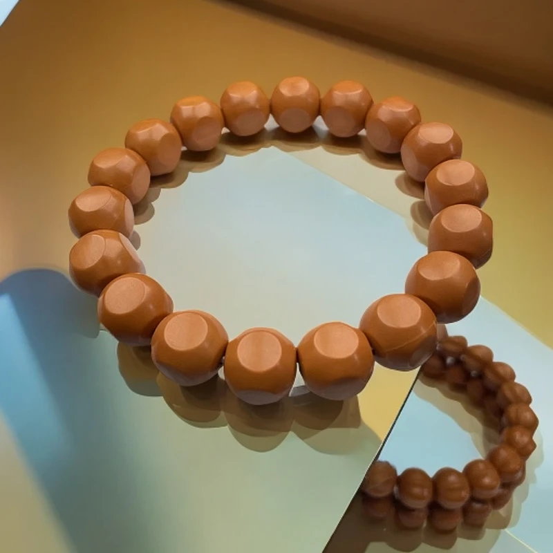 小凡-【大面六方】核桃雕刻