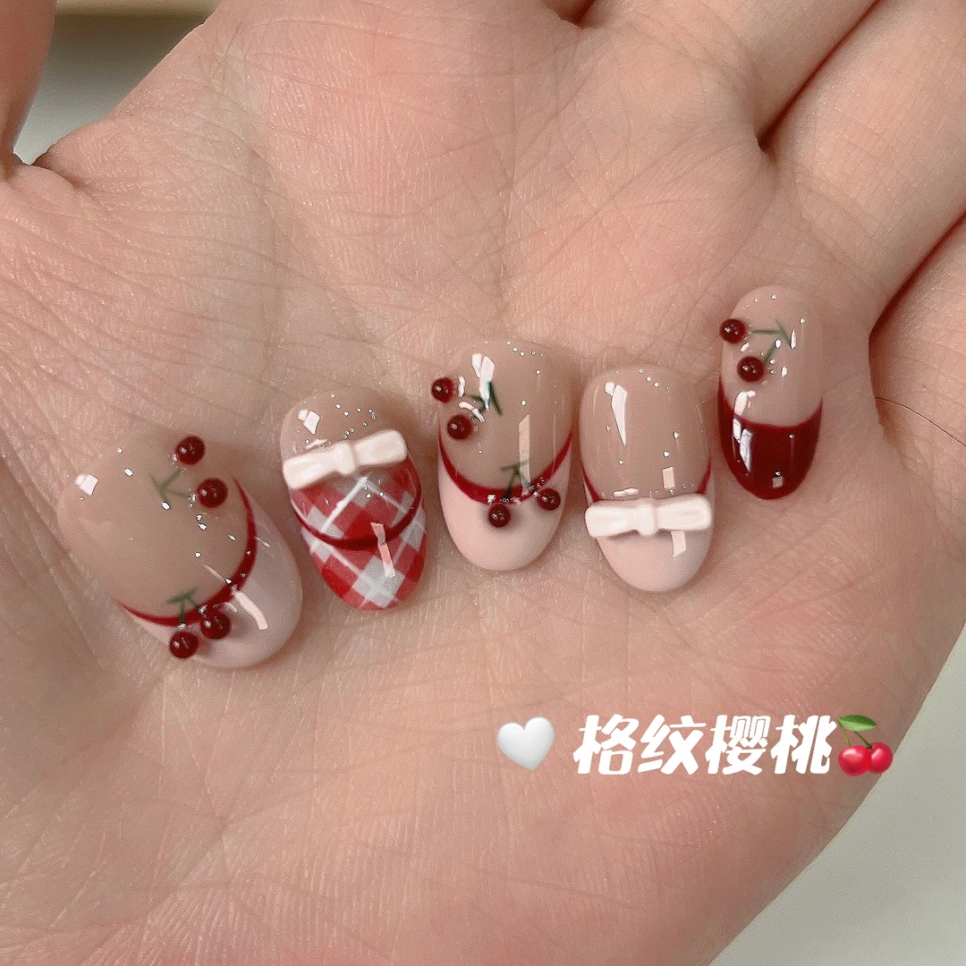 036【格纹樱桃】纯手工甜美穿戴甲日常通勤校园风短椭圆短甲