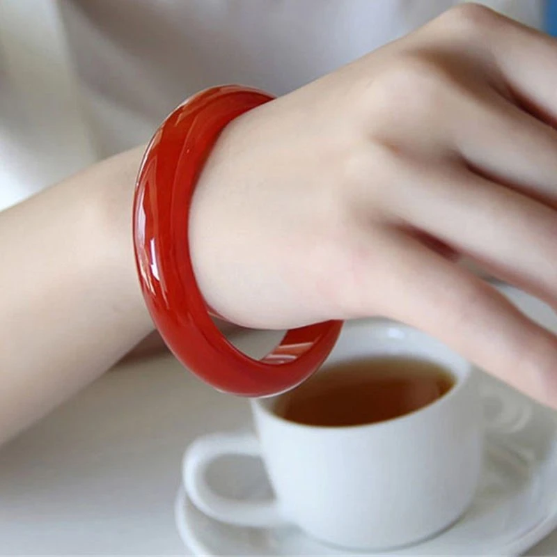 红玛瑙手镯正圈新年喜庆红色玉髓加宽手镯送妈妈礼物多样性发其一