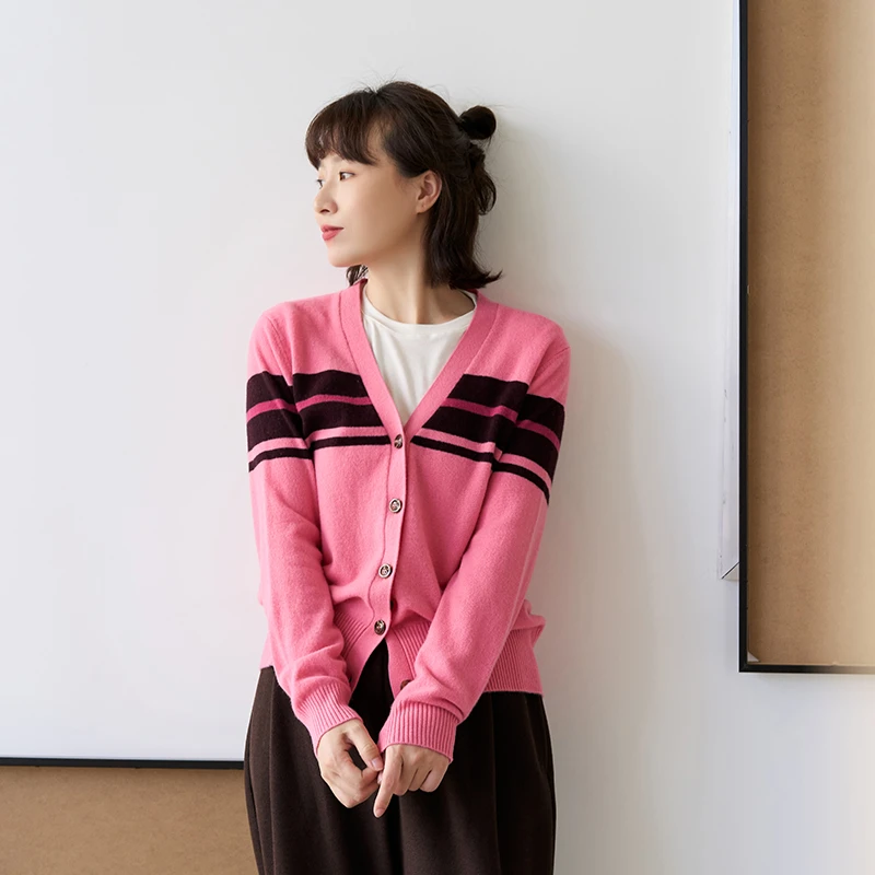 梭家｜缓慢想象｜轻盈舒适桃夭粉26支绵羊毛针织开衫秋冬女短外套