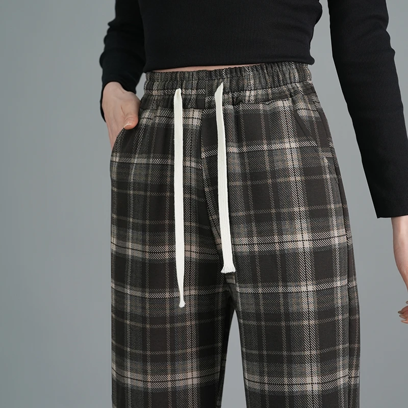 春上新潮流薄款复古大码阔腿宽松韩版休闲时尚外穿格纹直筒格子裤