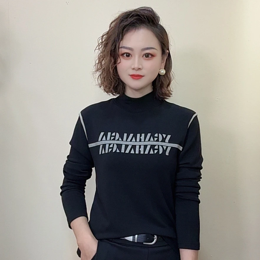2024秋冬新品时尚不带显瘦一体绒字母长袖打底衫女士上衣