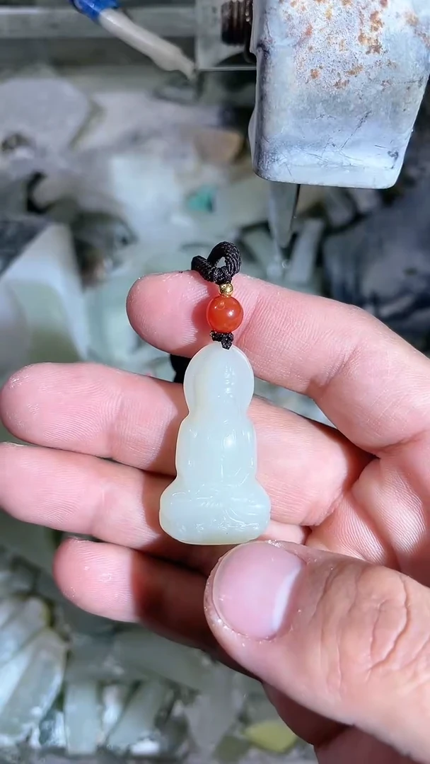 【闪购商品】和田玉颈饰未镶嵌观音