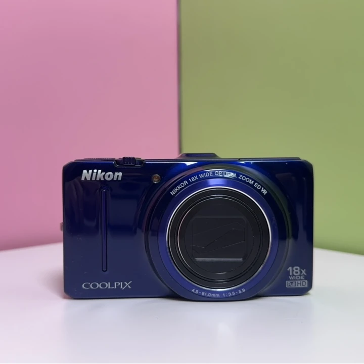 95新 Nikon/尼康 S9300蓝色摄月演唱会小长焦CCD数码相机