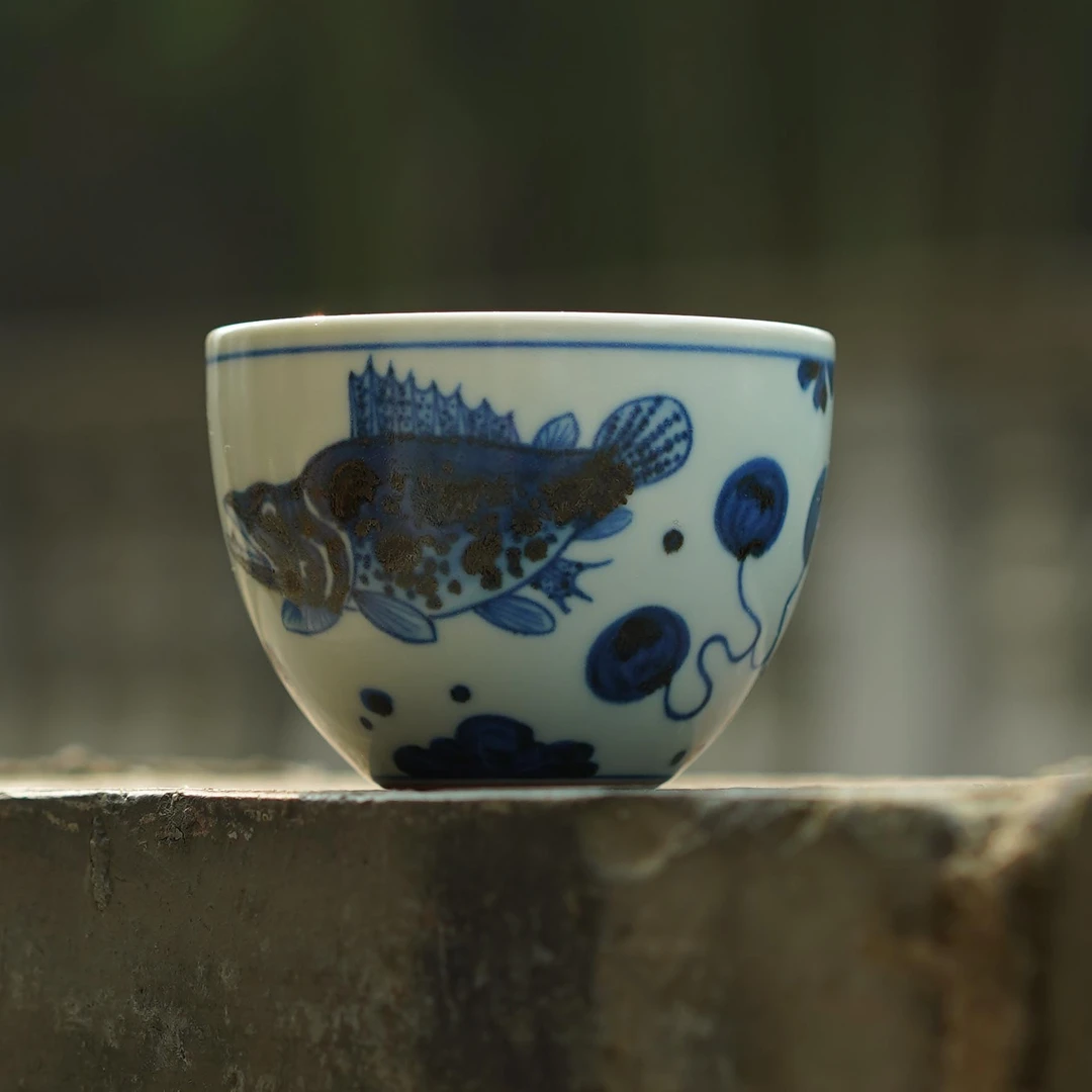 景德镇元青花鳜鱼小缸杯