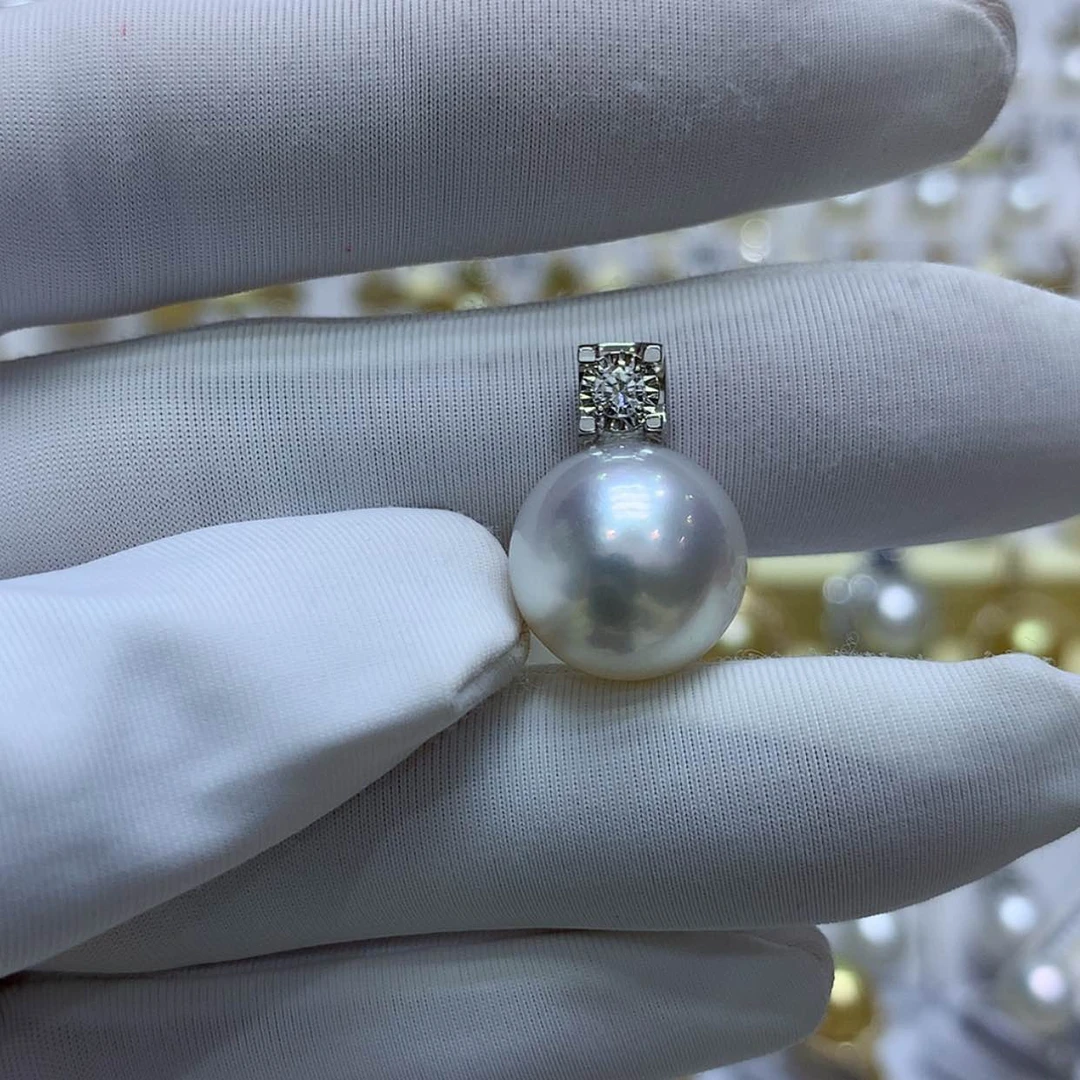 【闪购商品】海水珍珠吊坠(不含链)18K金镶嵌13/14mm澳白