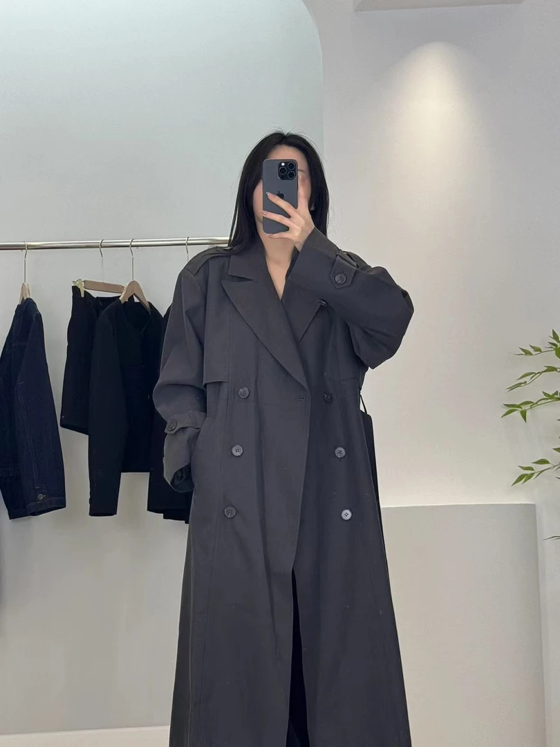 『朱小姐』“英式风度”桃绒皮感秋冬宽松深色风衣外套 F145