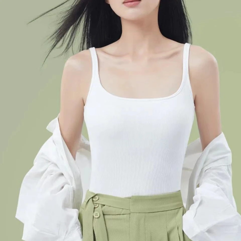 『朱小姐』“必备单品”针织吊带胸垫一体美背背心 E685