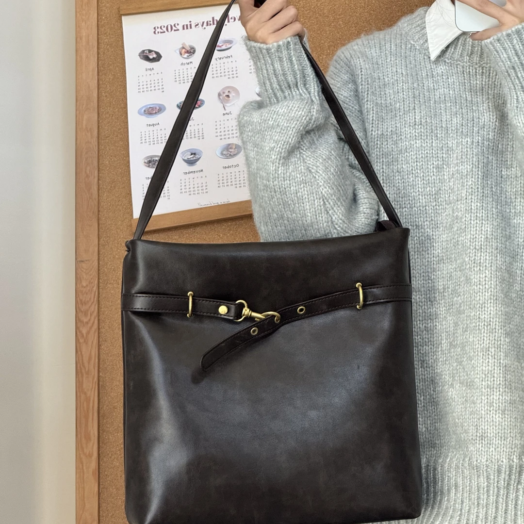 一张同学【长约32cm高31cm宽5cm】时尚百搭高级感手提单肩包C1929咖