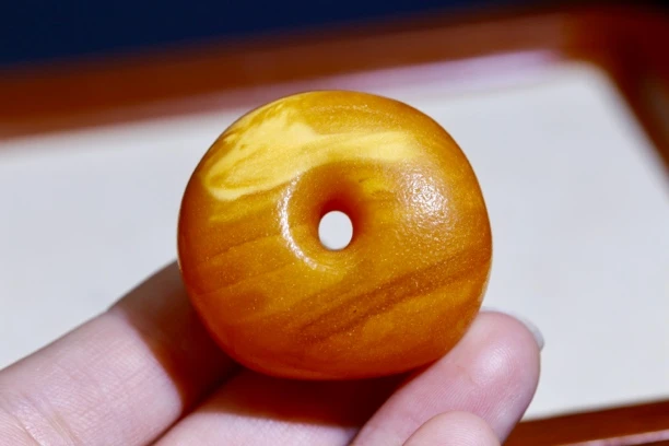 回流老花蜡蜜蜡藏扣橘皮红花蜡吊坠挂坠珠宝藏式挂件项链