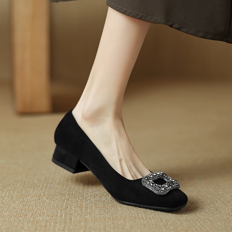 2025年新款绒面方头春夏单鞋方扣水砖软底黑色低跟百搭工作鞋中跟