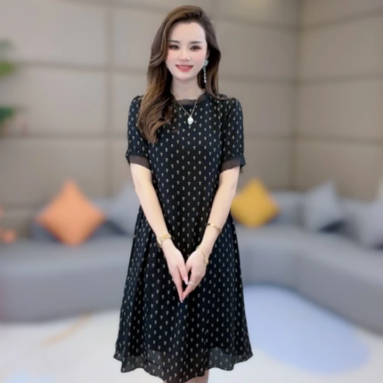 《静静心选》夏季 黑色一粒扣短款印花真丝连衣裙 19319
