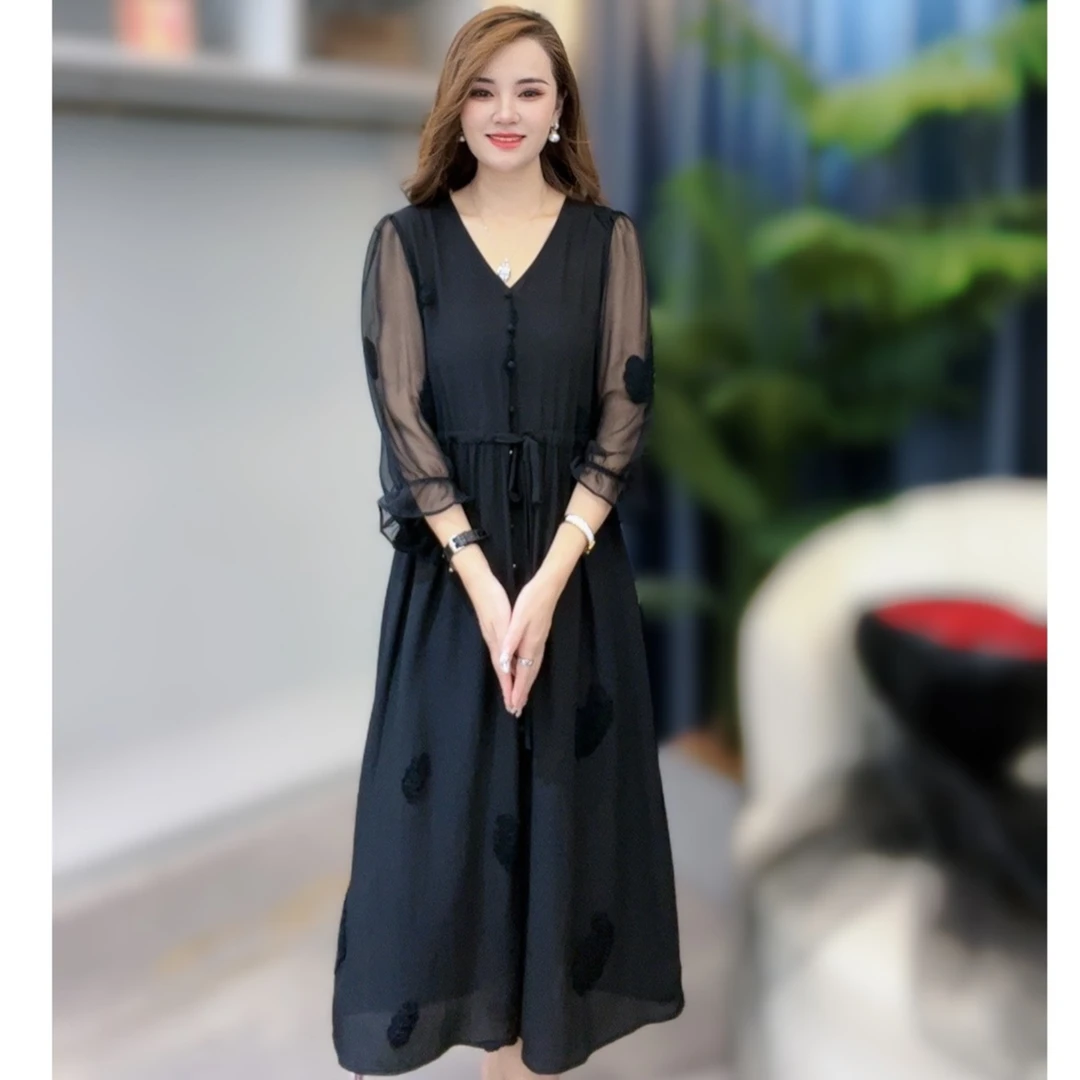 《静静心选》黑色蓝色毛巾绣小开叉腰带款真丝连衣裙 90338 90341