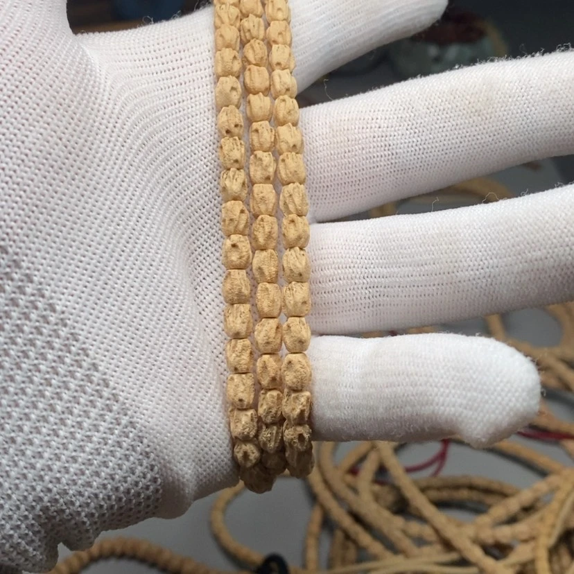 【闪购商品】柏香籽/百香籽吊坠张*签