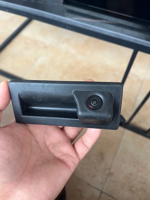 大众原厂手扣摄像头