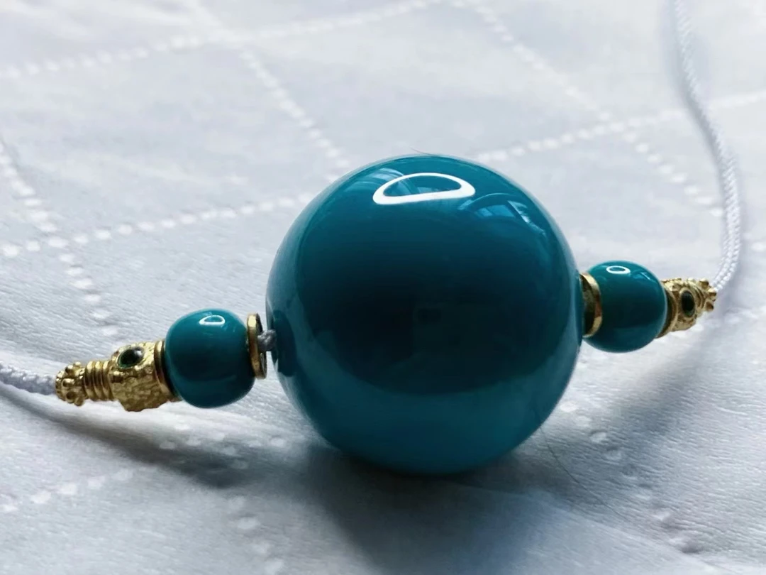 一款原矿高品质气质时尚绿松石锁骨链